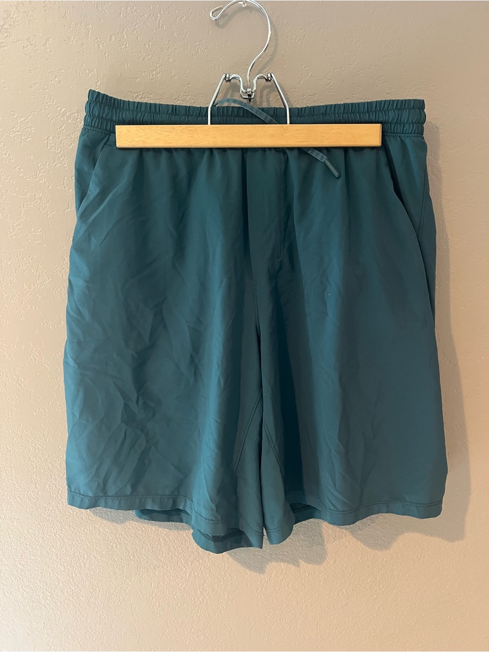 Lululemon Pace Breaker Linerless Short 9" - Picture 3 of 7
